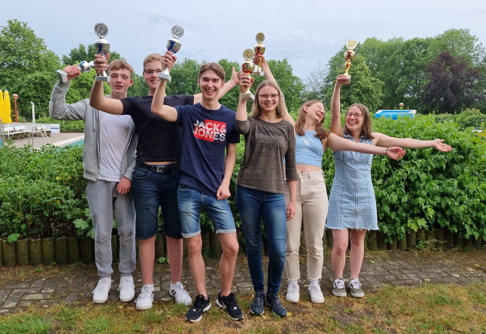 v.l.n.r. Lars Reinberger, Leon Rohlfing, Timo von Hacht, Lana Rohlfing, Stine-Louisa Kammler, Merle Donzelmann